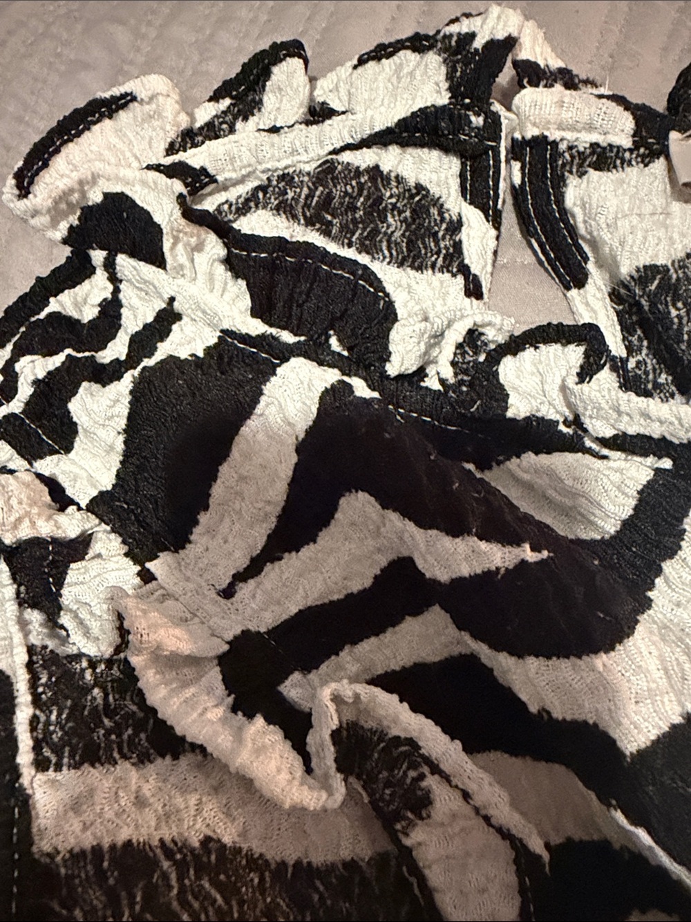 LOFT Black & White Zebra Print Ruffle-Neck Tank - Picture 4 of 4